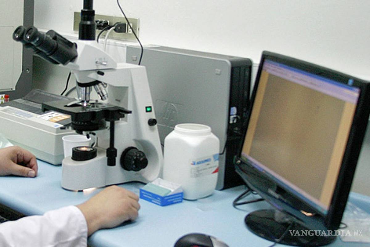 Lo arrestan por construir su propio reactor nuclear en su cocina