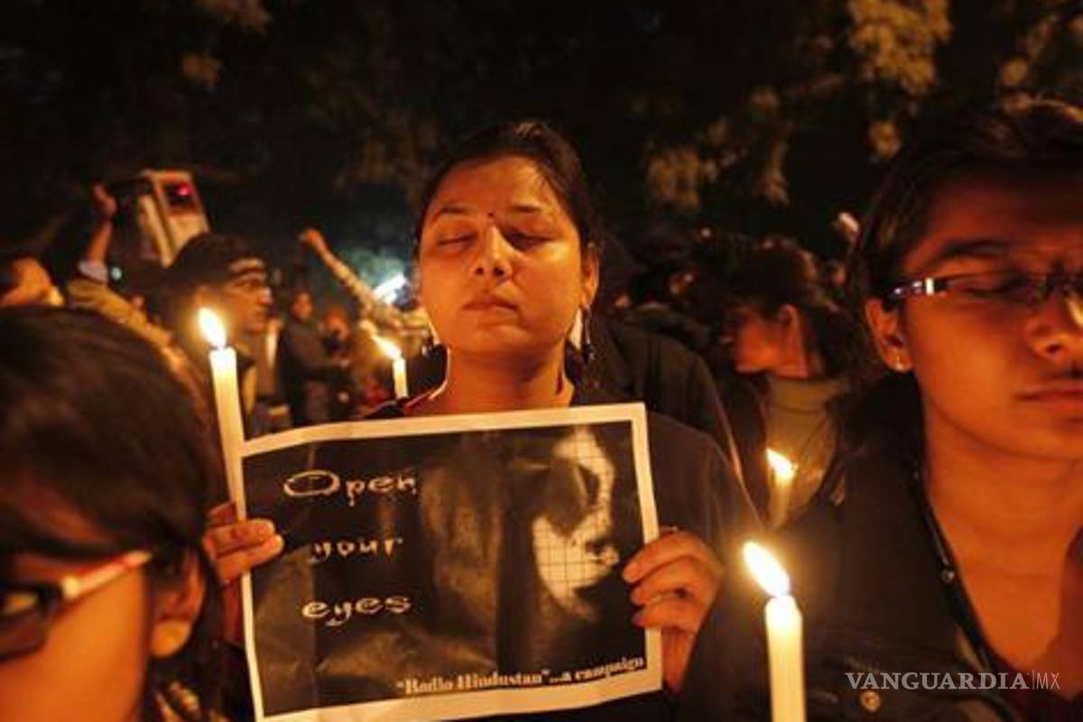 Ultrajan a niña en la India; su estado es crítico