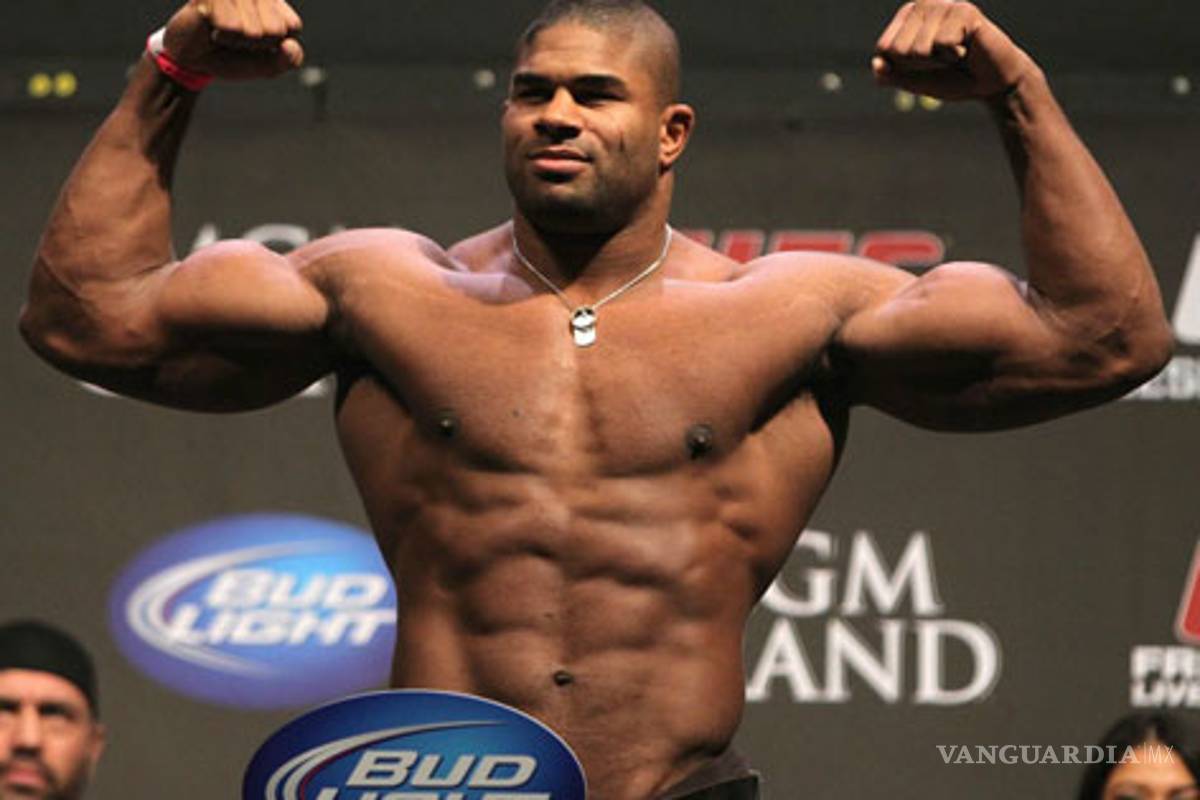 UFC tendrá evento de peso completo