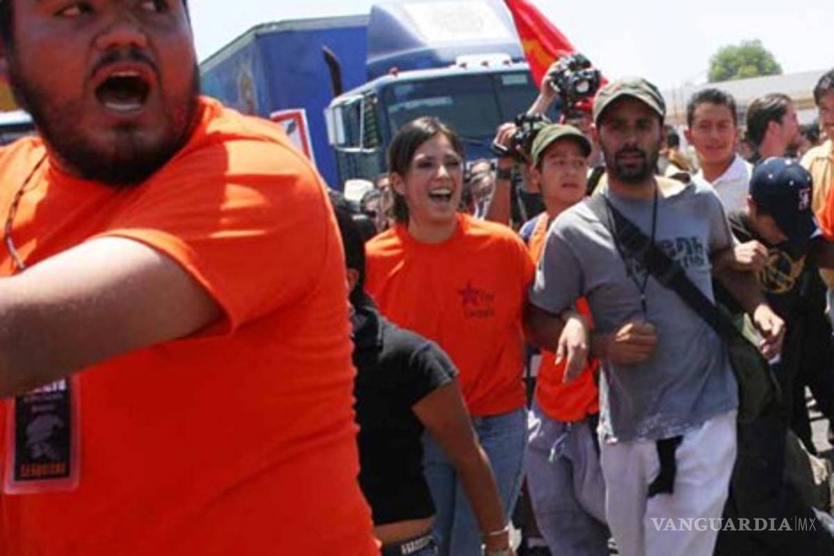 Estudiantes de Michoacán rechazan acuerdo con gobierno