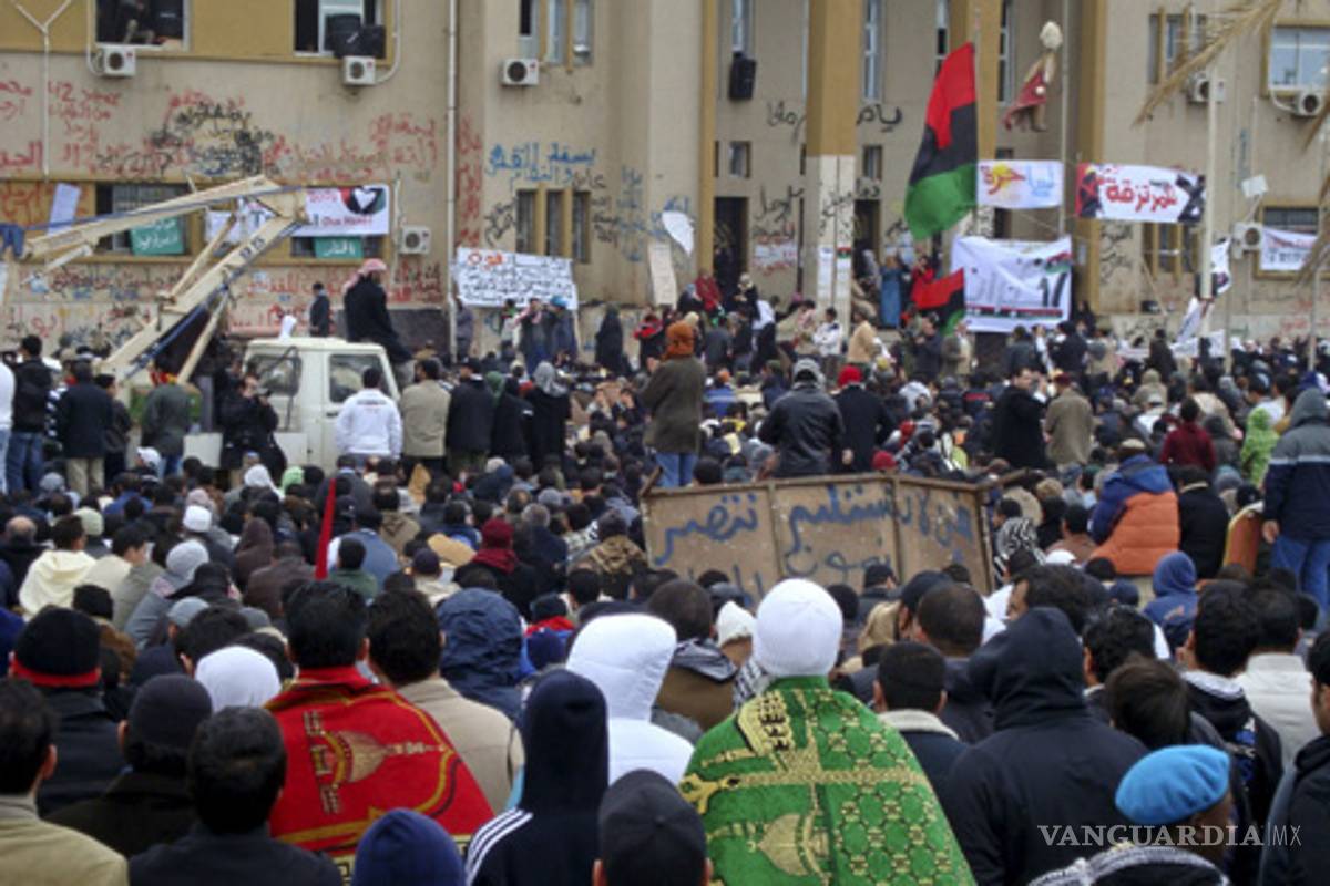 El poderío militar de Gadafi