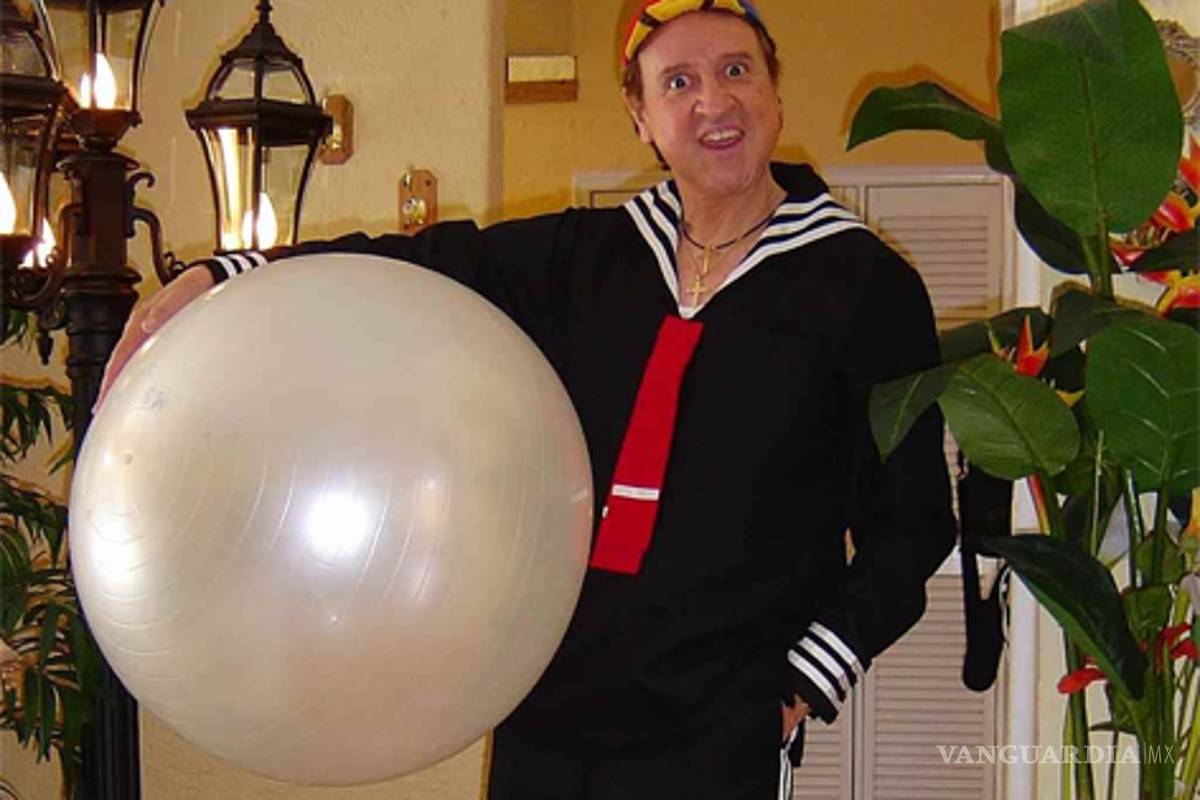 Carlos Villagrán mejor conocido como "Quico" llega a 68 años de edad