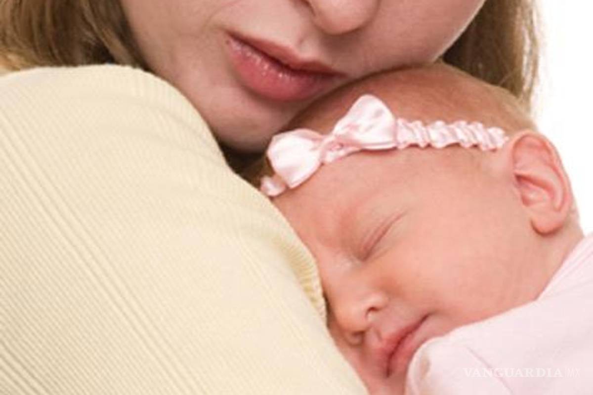 Prevenir embarazos entre adolescentes, fundamental: Expertos