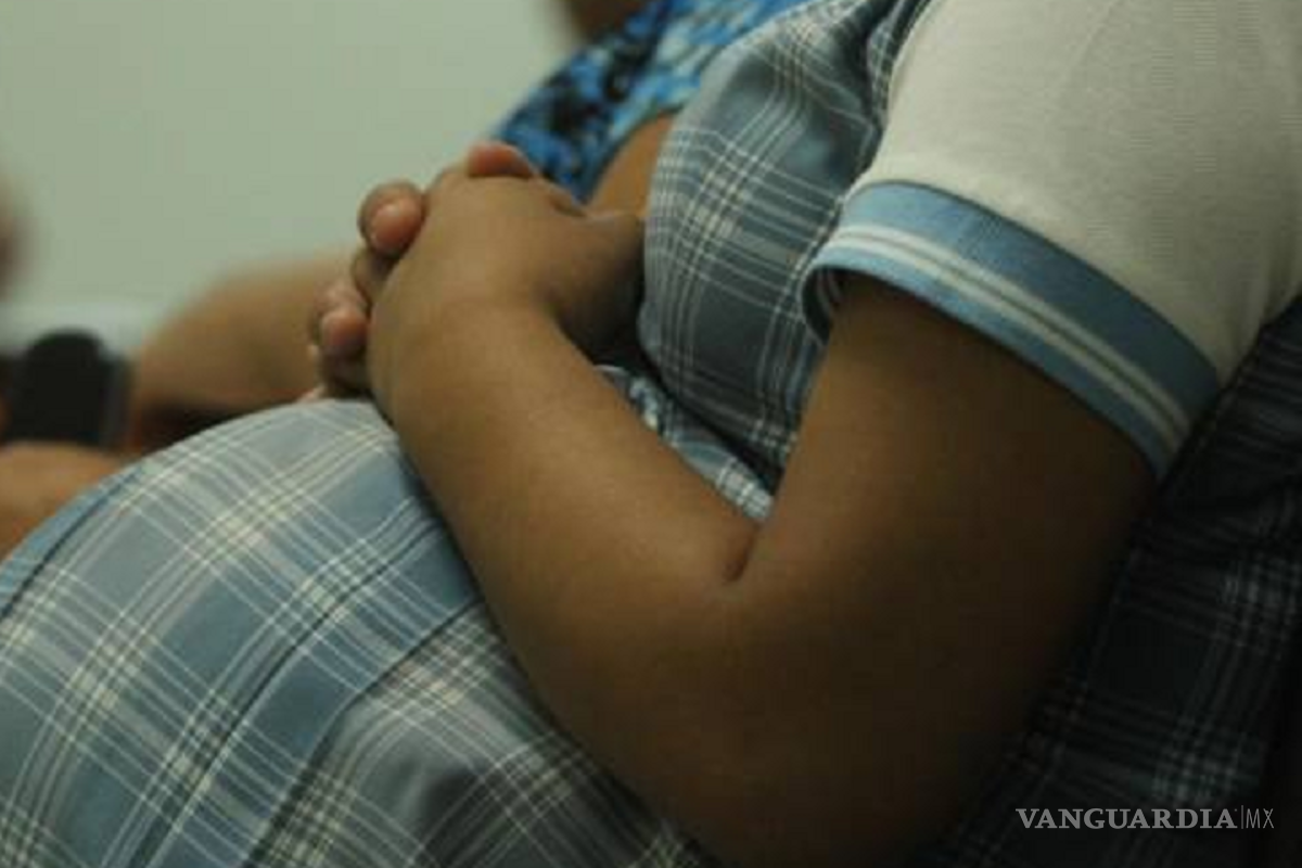 Cada minuto 4 niñas se convierten en madres en Latinoamérica