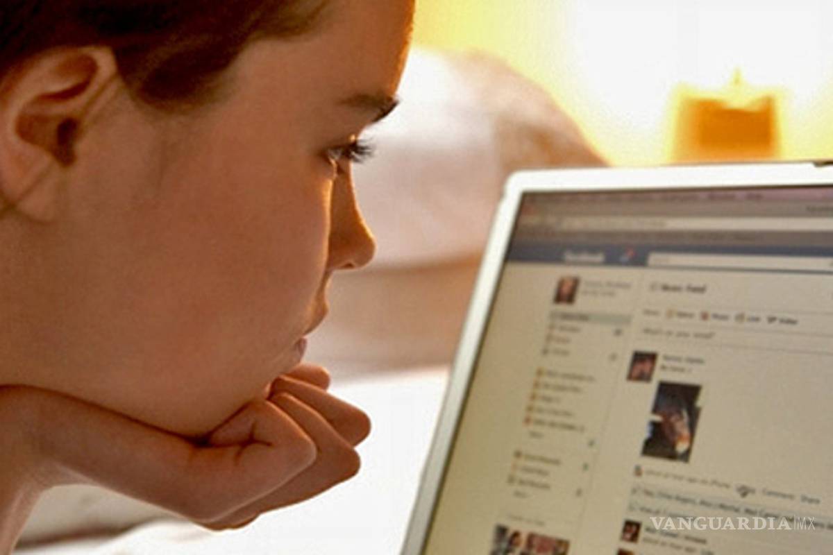 Facebook rechaza a 800 mil niños por año