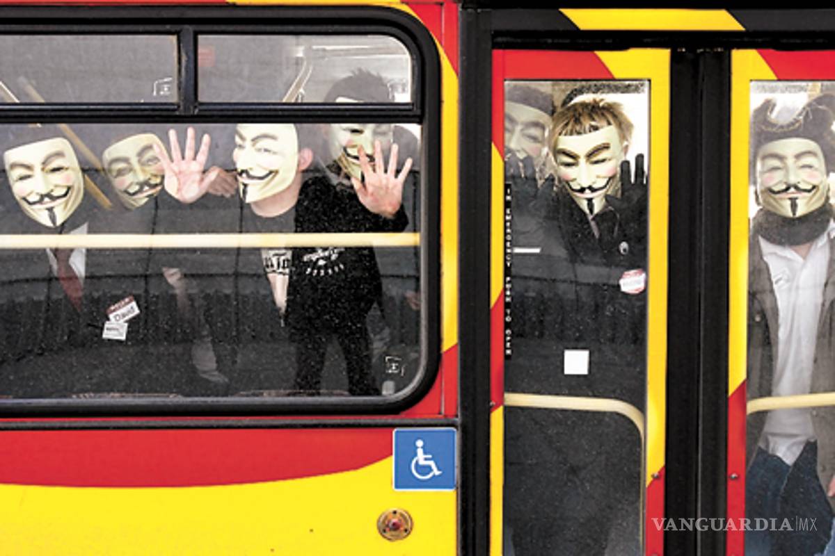 &lt;EM&gt;Anonymous&lt;/EM&gt;, bajo amenazas de &lt;EM&gt;Los Zetas&lt;/EM&gt;