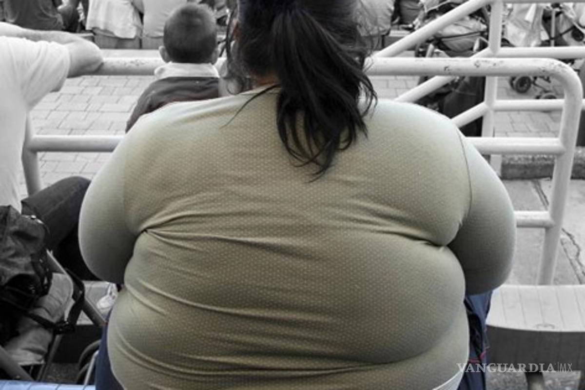 Sobrepeso y obesidad reducen 10 años de vida: Ssa