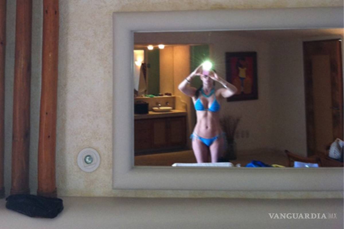 ¿La tercera es la vencida? "La Chule" vuelve a posar en bikini (Foto)