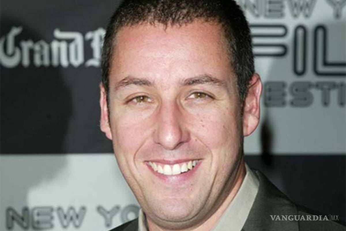 Adam Sandler producirá 4 películas para Netflix