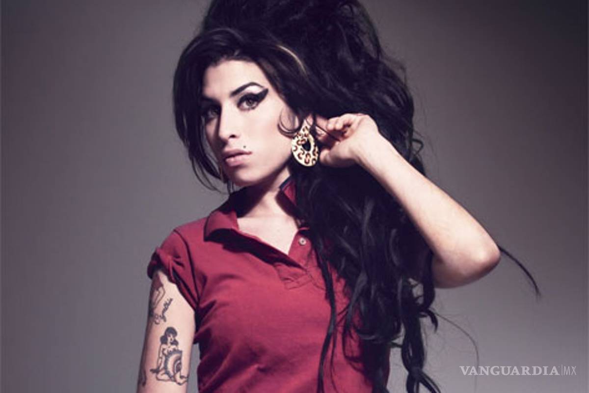 Mañana se realizará la autopsia a Amy Winehouse