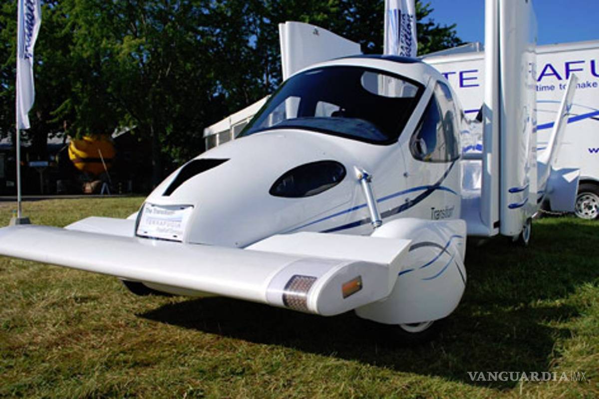 Auto volador obtiene permiso para surcar el cielo de EU (video)