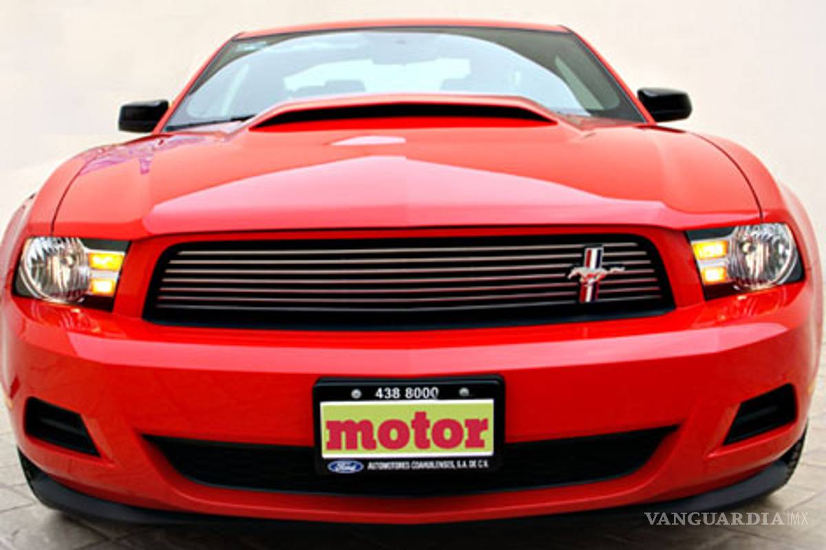 Mustang ST 2012 cabalga sólo para México