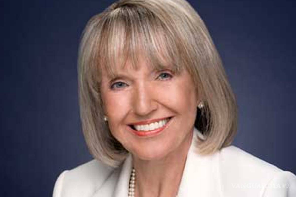 Gobernadora de Arizona en la cúspide de la popularidad