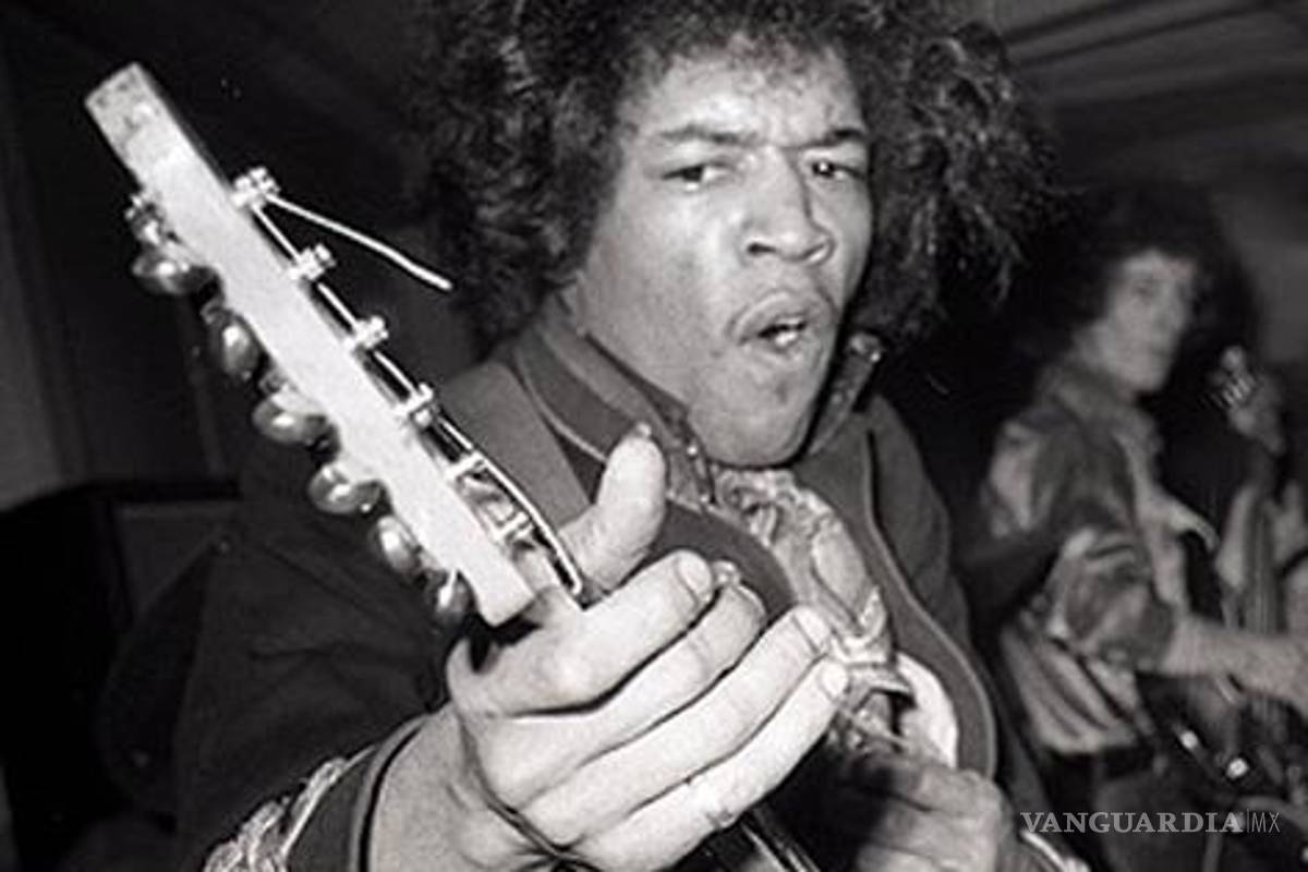 Nuevo disco con doce temas inéditos de Jimi Hendrix verá la luz en marzo