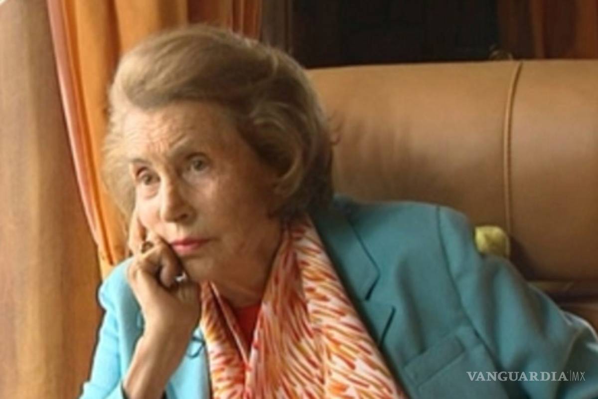 Dueña de L'Oréal, incapaz de manejar su fortuna, dice su hija