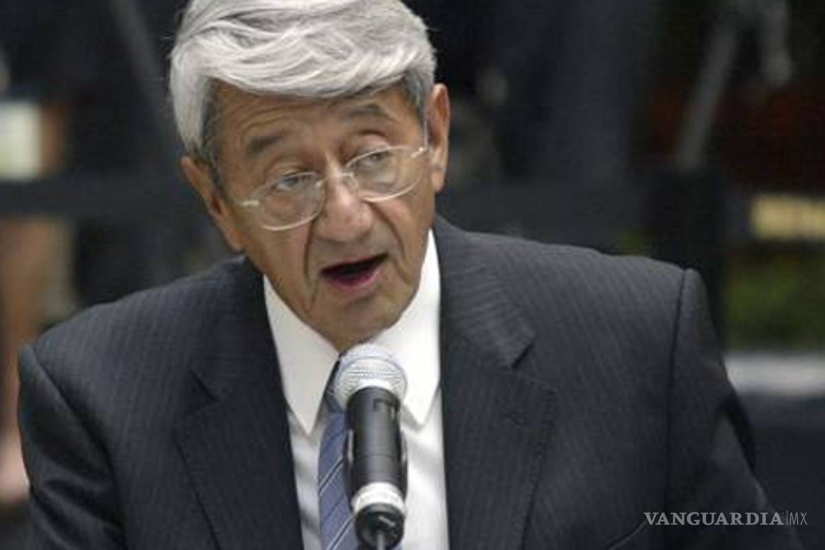 Simplistas, ofertas de privatizar Pemex, critica Gasca Neri