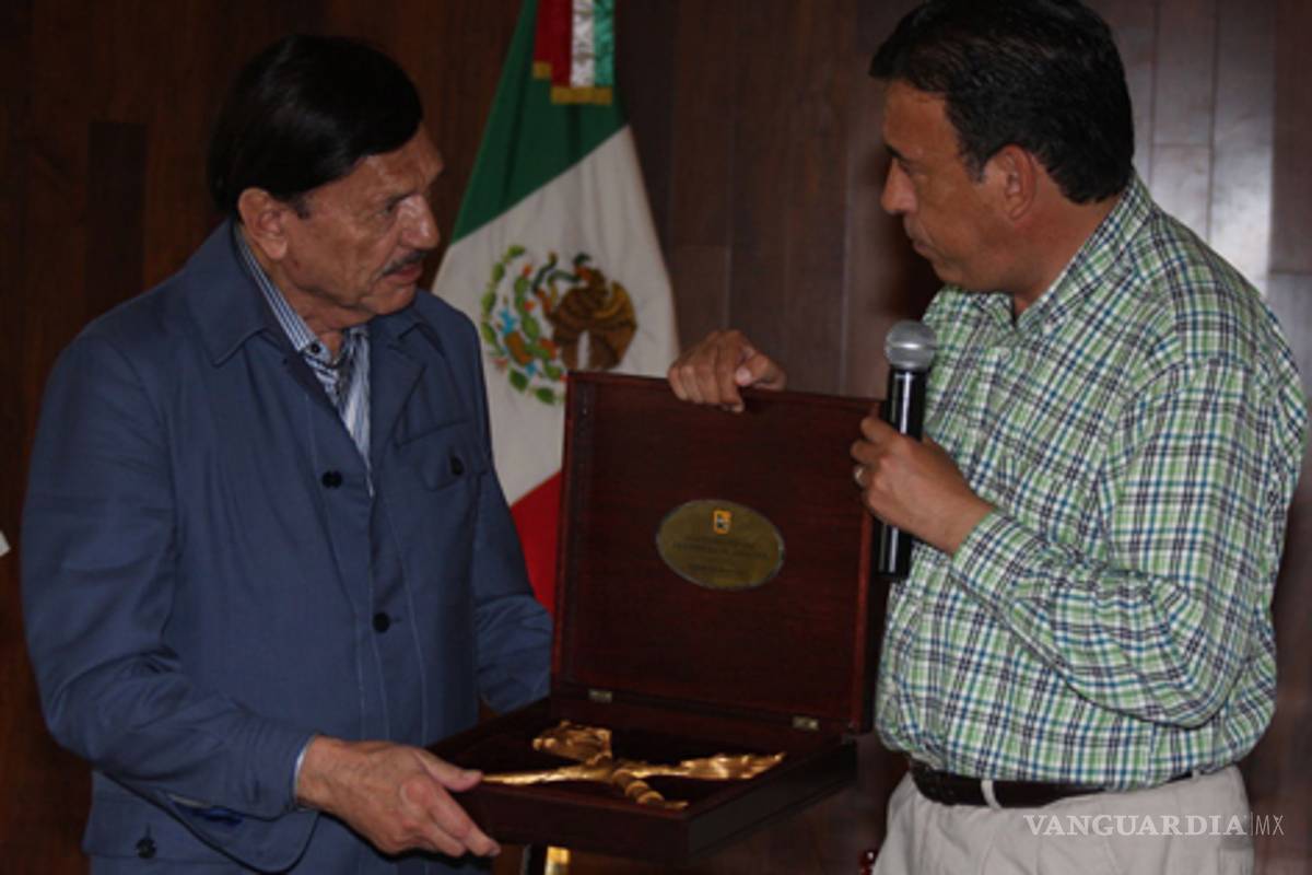 Dona Roberto González Barrera 100 mdp para reconstrucción en Coahuila