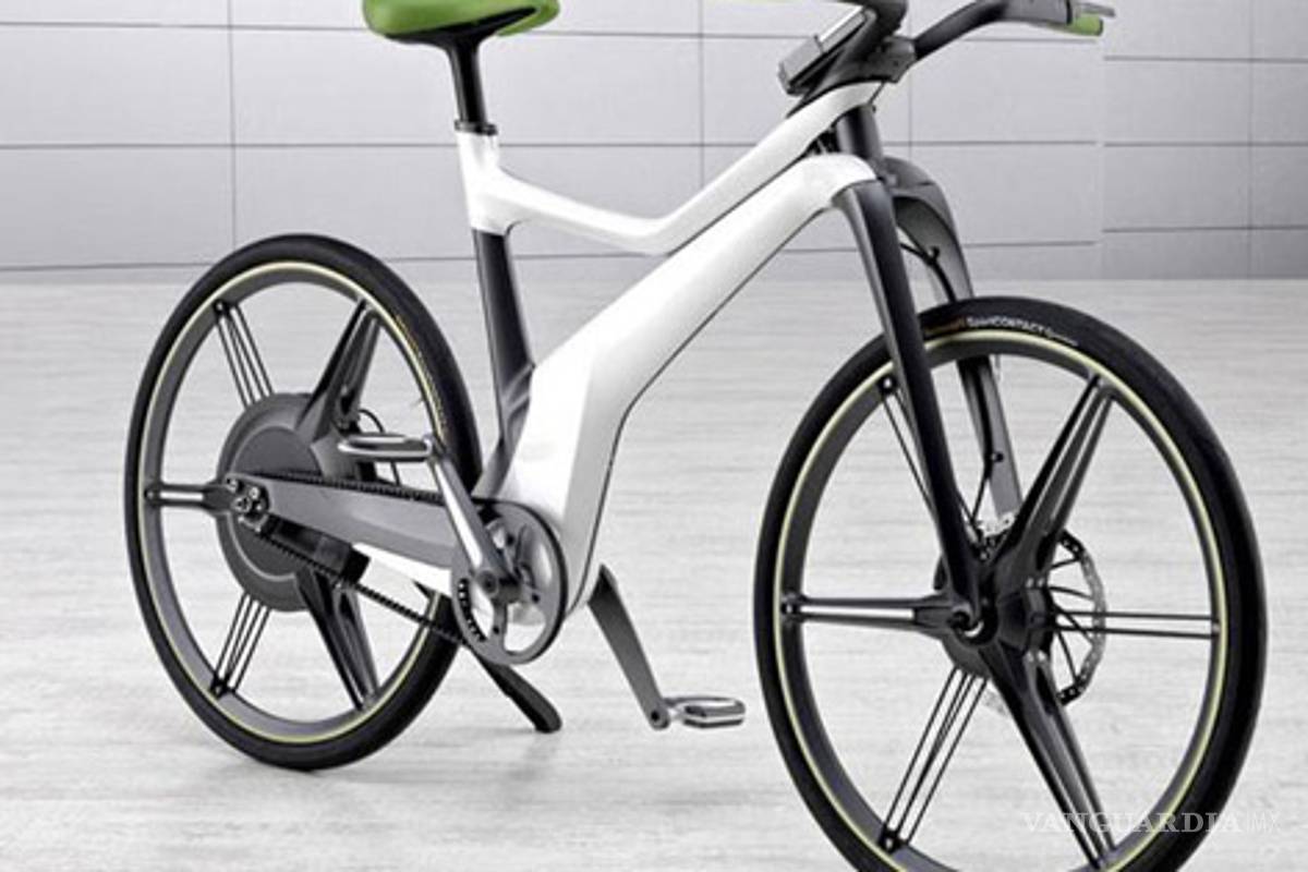 Daimler lanza su primera "E-bike"