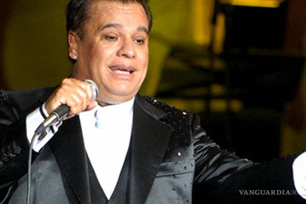 Juan Gabriel declara en juicio laboral