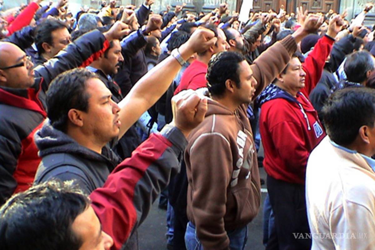 Hacienda y Energía estudiarán reinserción laboral del SME