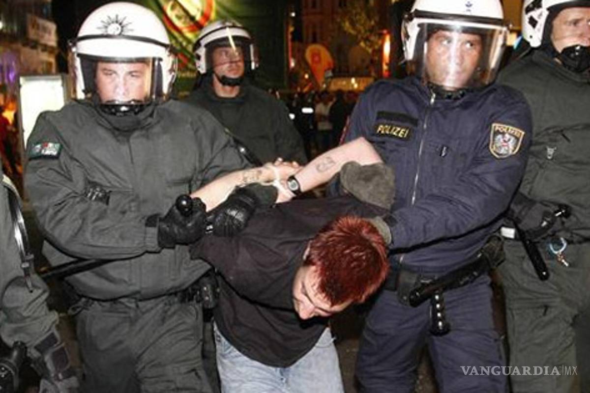 Impiden a 'hooligans' ir a la Eurocopa