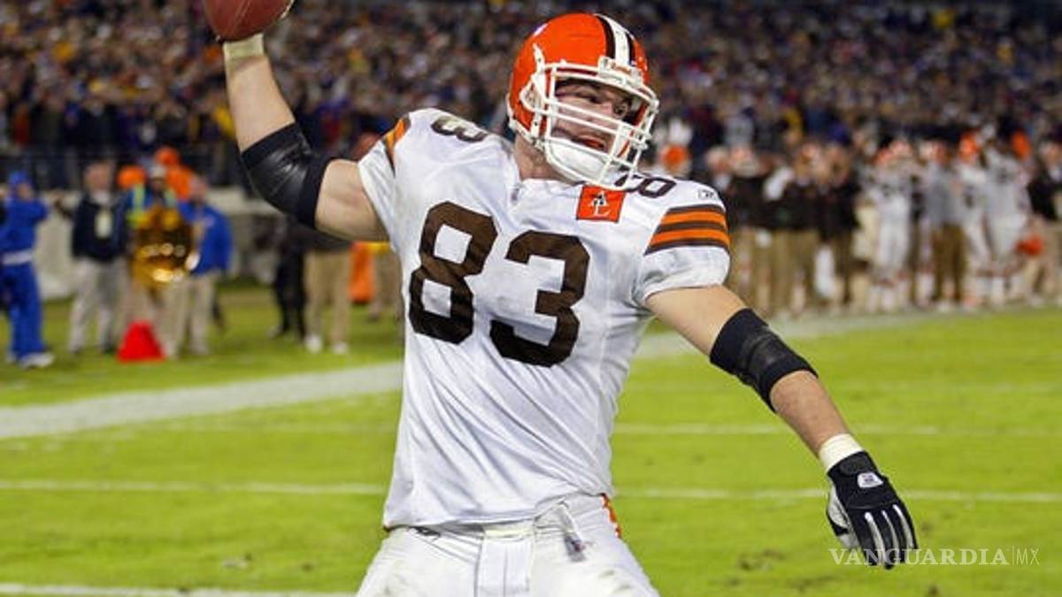 ‘Me pateó el trasero’, ex jugador de la NFL contagiado de COVID-19 cuenta su desgarradora historia