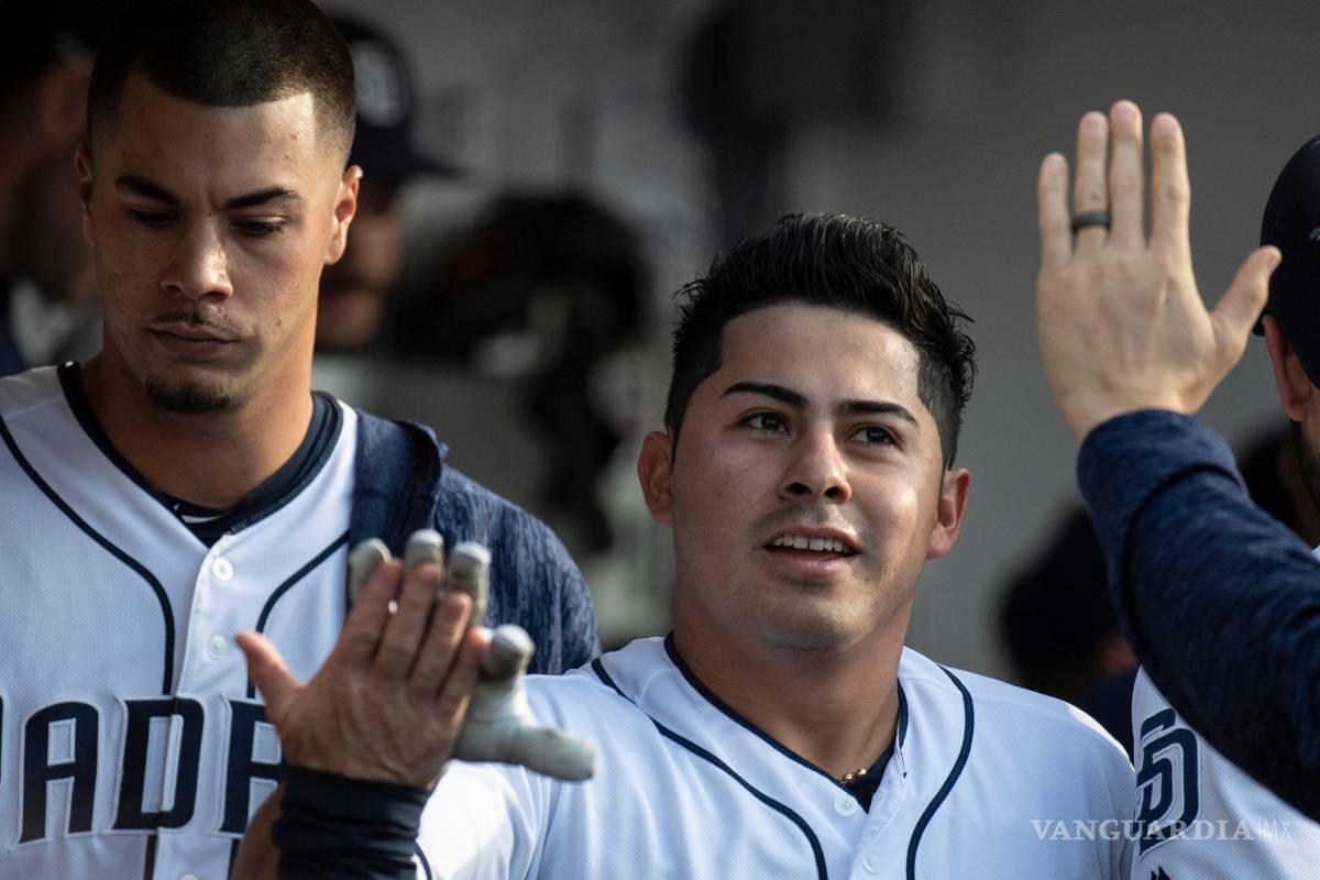 Christian Villanueva es Novato del Mes en Grandes Ligas