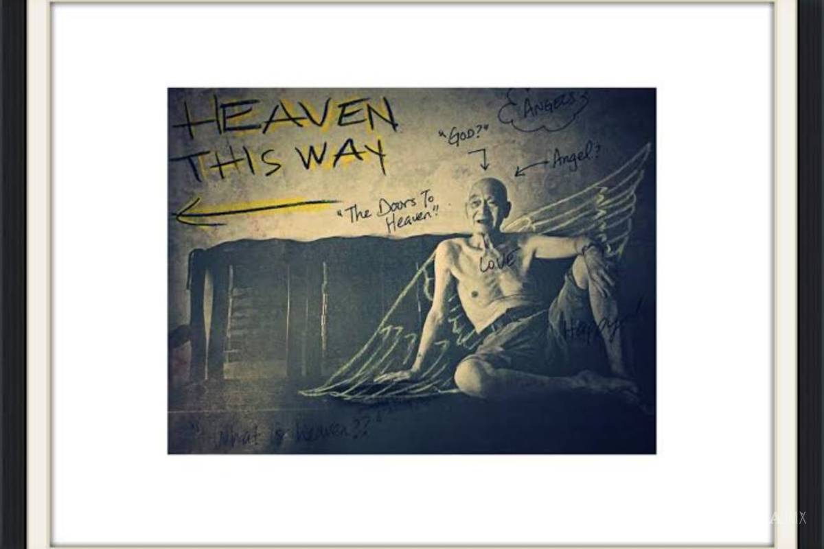 Artistas visuales transforman personas marginadas en superhéroes