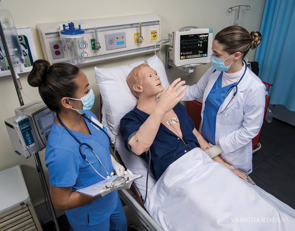 $!Conversación de entrenamiento con HAL S5301 en una sala de emergencia.