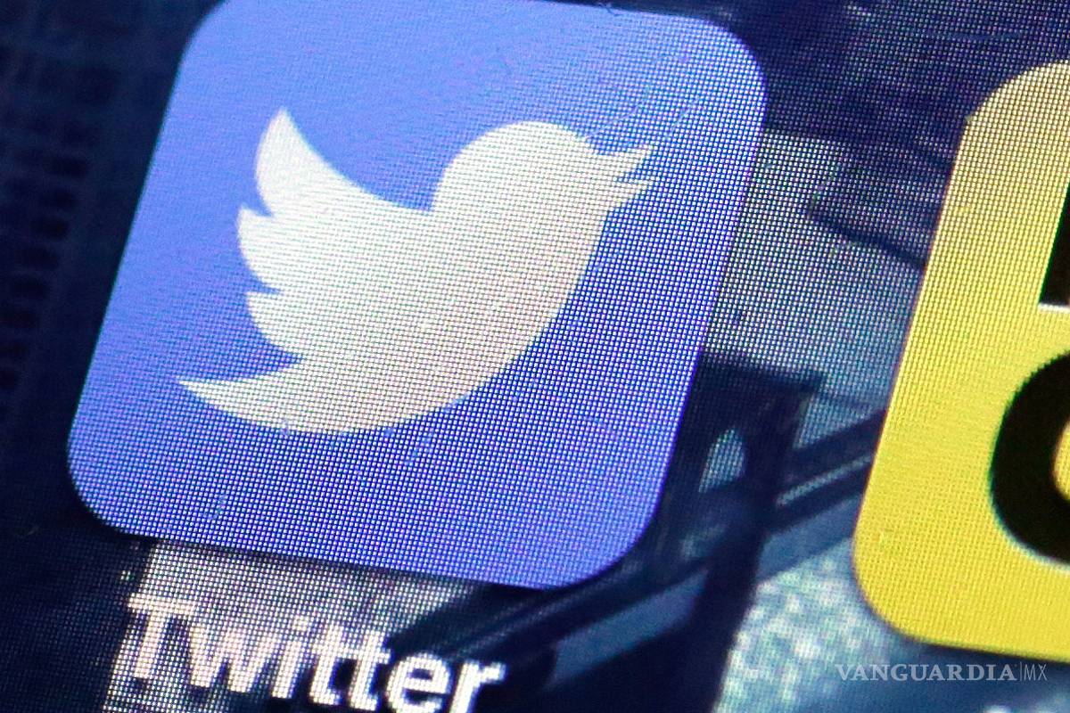Acciones de Twitter caen a récord mínimo