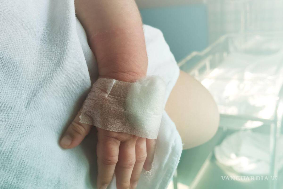 Trágico Día de las Madres: menores mueren intoxicados por comer pollo en mal estado, en Nuevo León