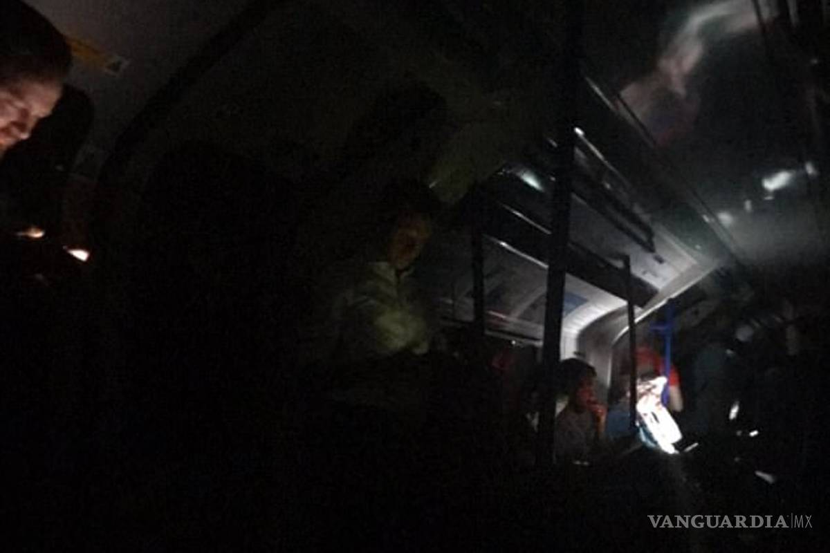 Gran corte de energía golpea a Gran Bretaña: apagones en hogares, aeropuertos, semáforos y trenes de todo el país