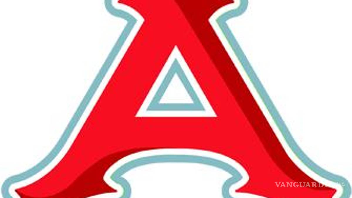Ponen los Acereros a Saraperos contra las cuerdas
