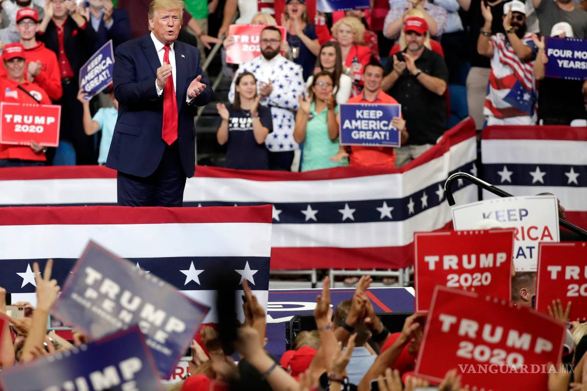 Trump pierde a más del 50 % de los votos hispanos en Florida