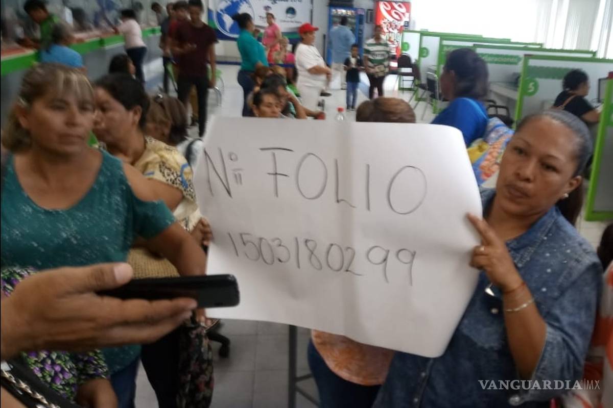 Toman oficinas del Simas Torreón por falta de agua en la Nueva Laguna Norte y Laguna Sur
