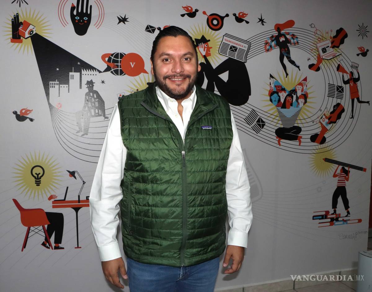 $!El Alcalde expresó optimismo ante la posible reactivación de AHMSA, destacando el interés de nuevos inversionistas y la disposición de los gobiernos Estatal y Federal para encontrar una solución.