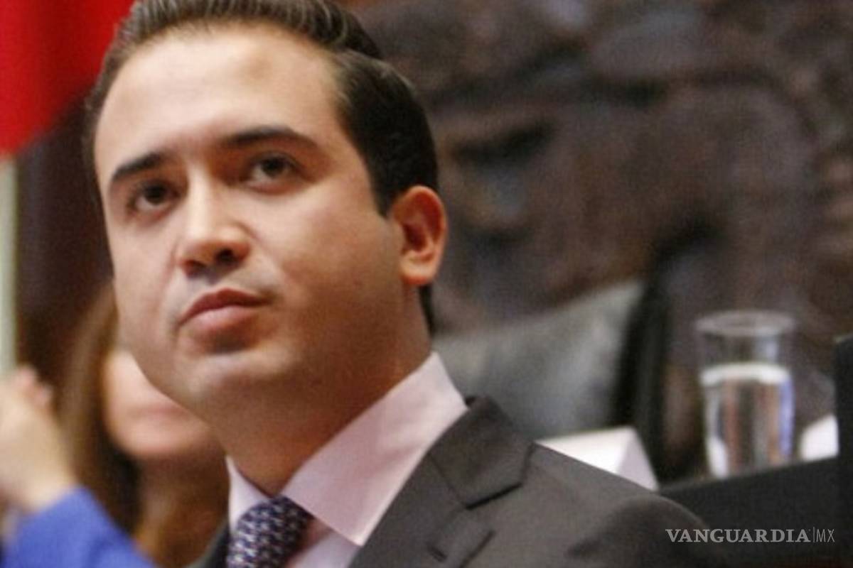 Fernando Yunes, hijo del Gobernador Miguel Ángel Yunes, toma protesta como Alcalde de Veracruz