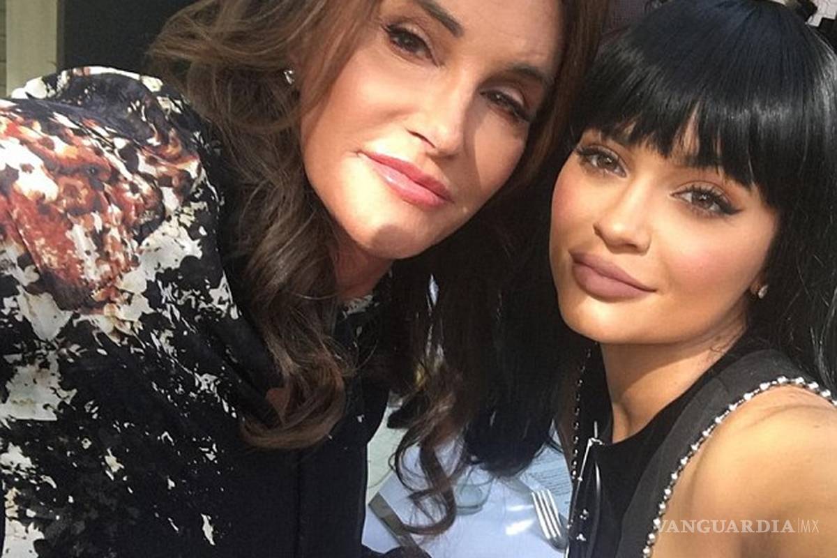 Caitlyn Jenner festeja su primer cumpleaños como mujer