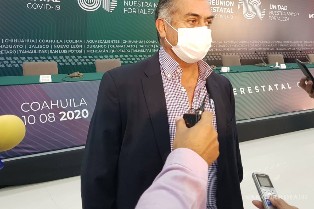 Soporta México la pandemia y una mala estrategia en cómo resolverla, dice “El Bronco”