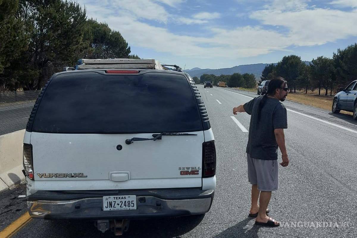 Paisanos protagonizan percances en Los Chorros; se forman largas filas en caseta