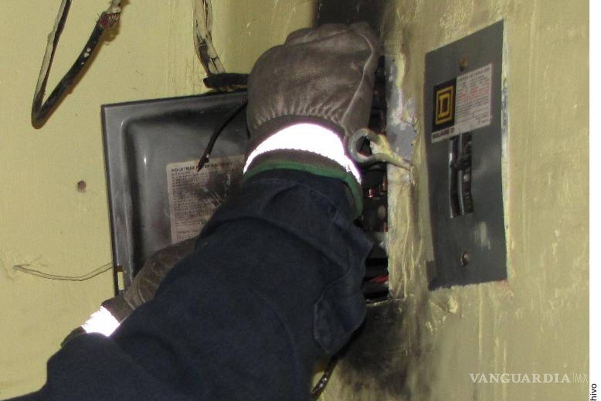 Retrasa la CFE plantas y llegan más apagones