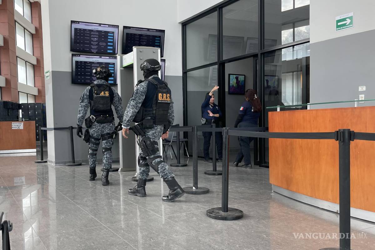 Realizan operativo para trasladar a secuestradores, en Saltillo