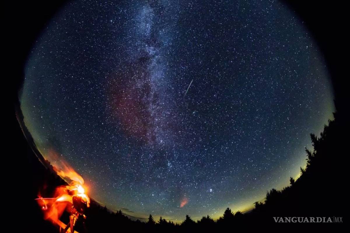 ¡Pico de lluvia de meteoritos de las Perseidas este mes!