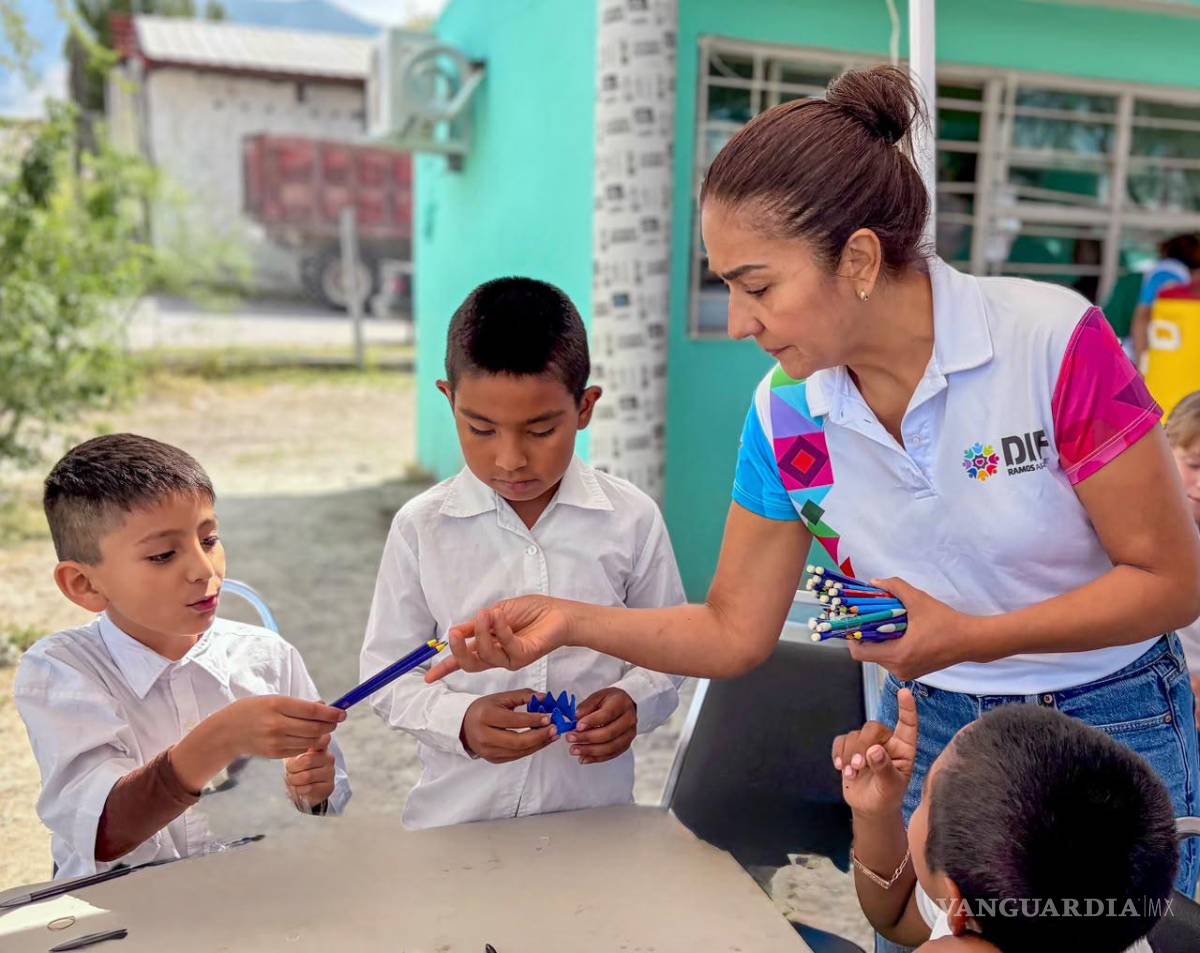 $!Niñas y niños participaron en actividades recreativas y recibieron obsequios durante las brigadas.