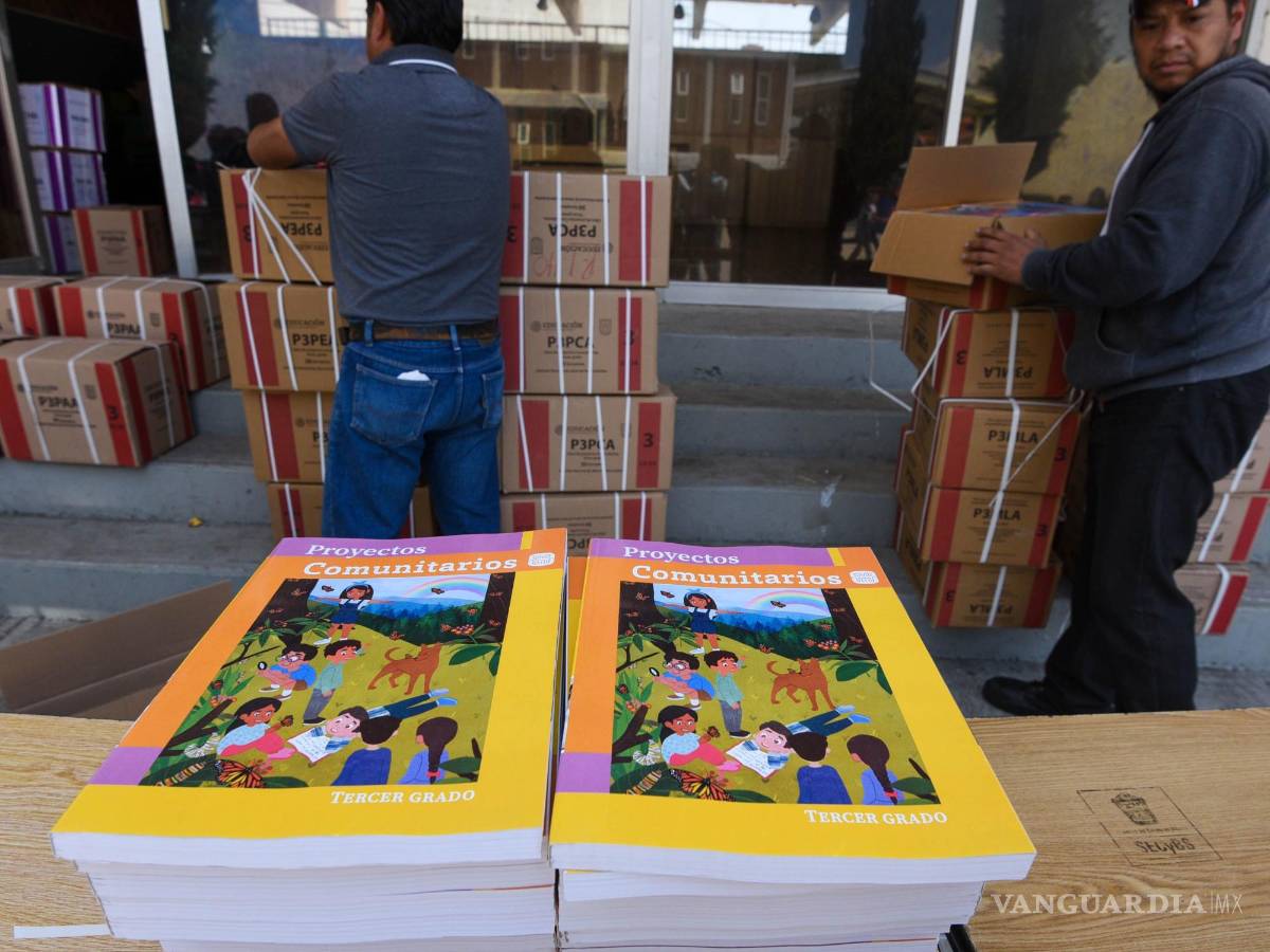 $!En Coahuila no se han repartido los libros de texto de la SEP, ante la polémica que ha causado su contenido.