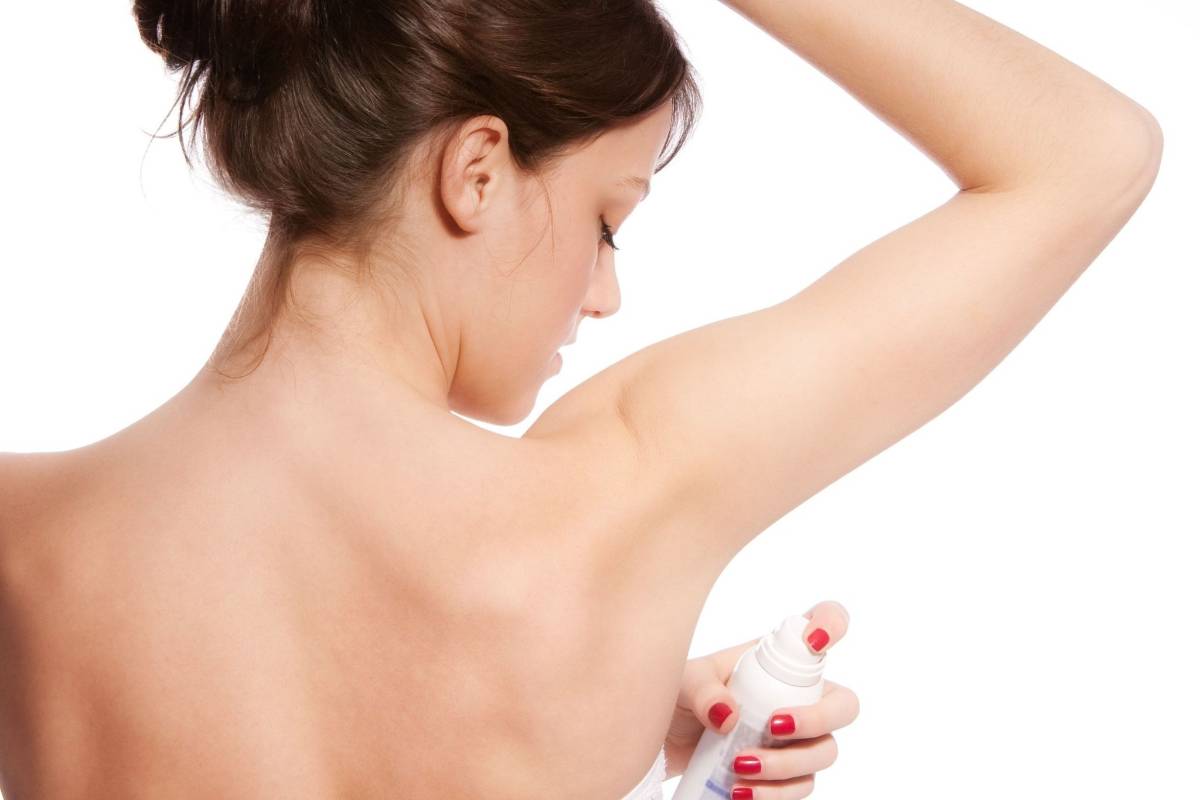 Llevamos toda la vida usando mal el desodorante, pero tiene solución