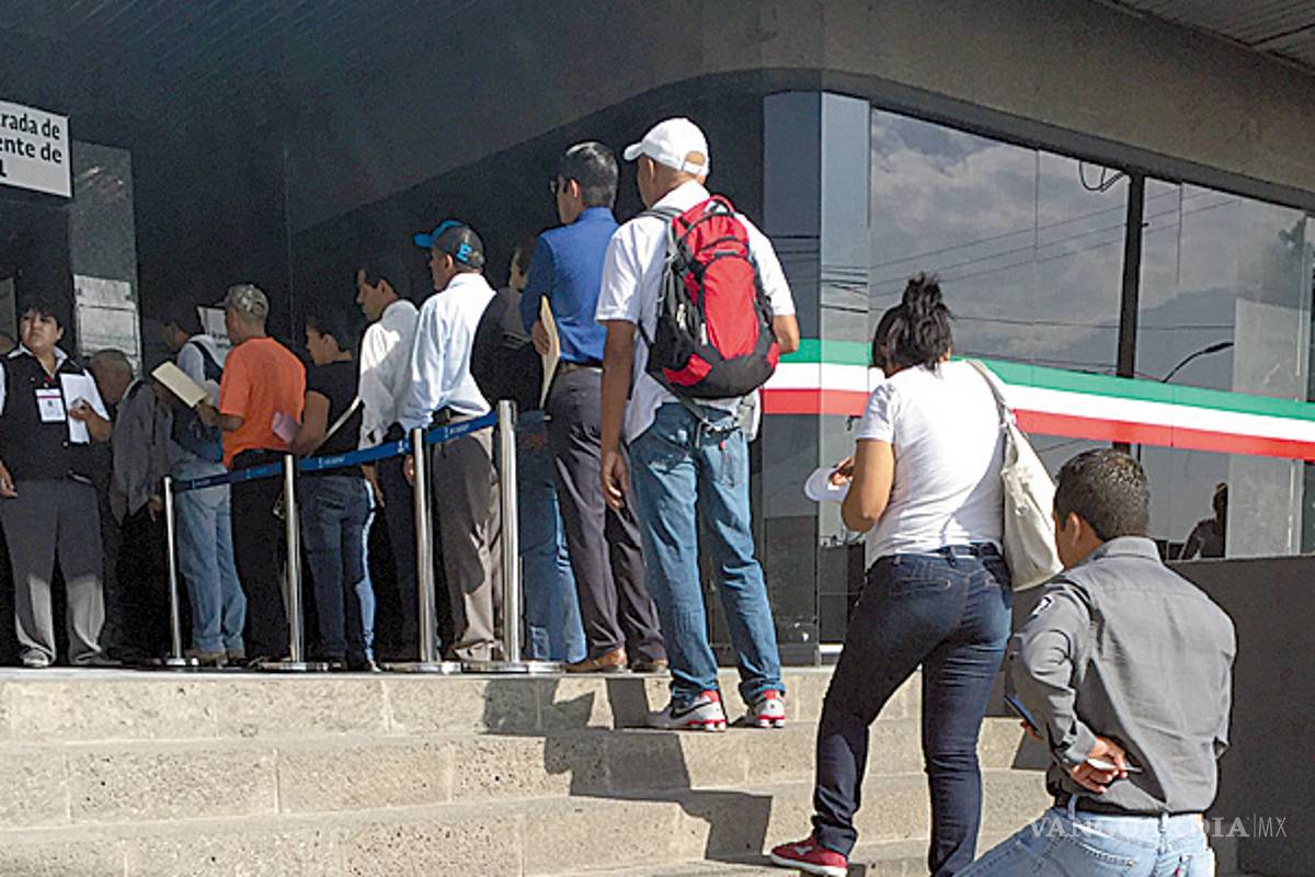 Sólo cuatro de cada 10 hacen su declaración ante el SAT