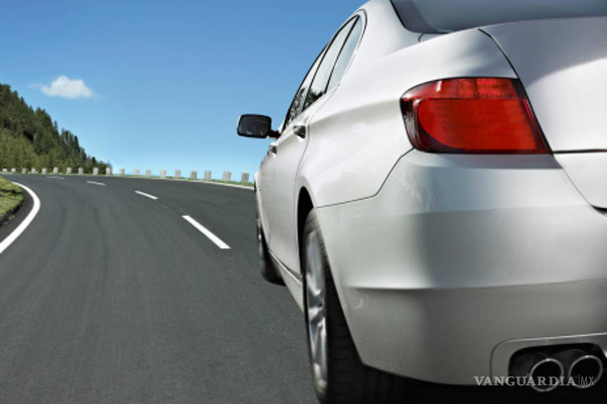 Diviértete y disfruta mientas viajas; cinco artículos para tu auto