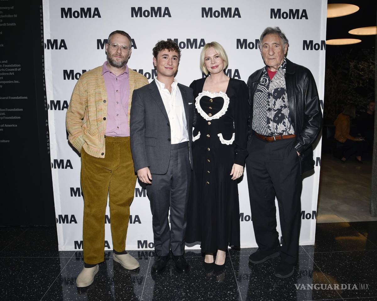 $!Seth Rogen, izquierda, Gabriel LaBelle, Michelle Williams y Judd Hirsch asisten a una proyección de “The Fabelmans” en el Museo de Arte Moderno en Nueva York.