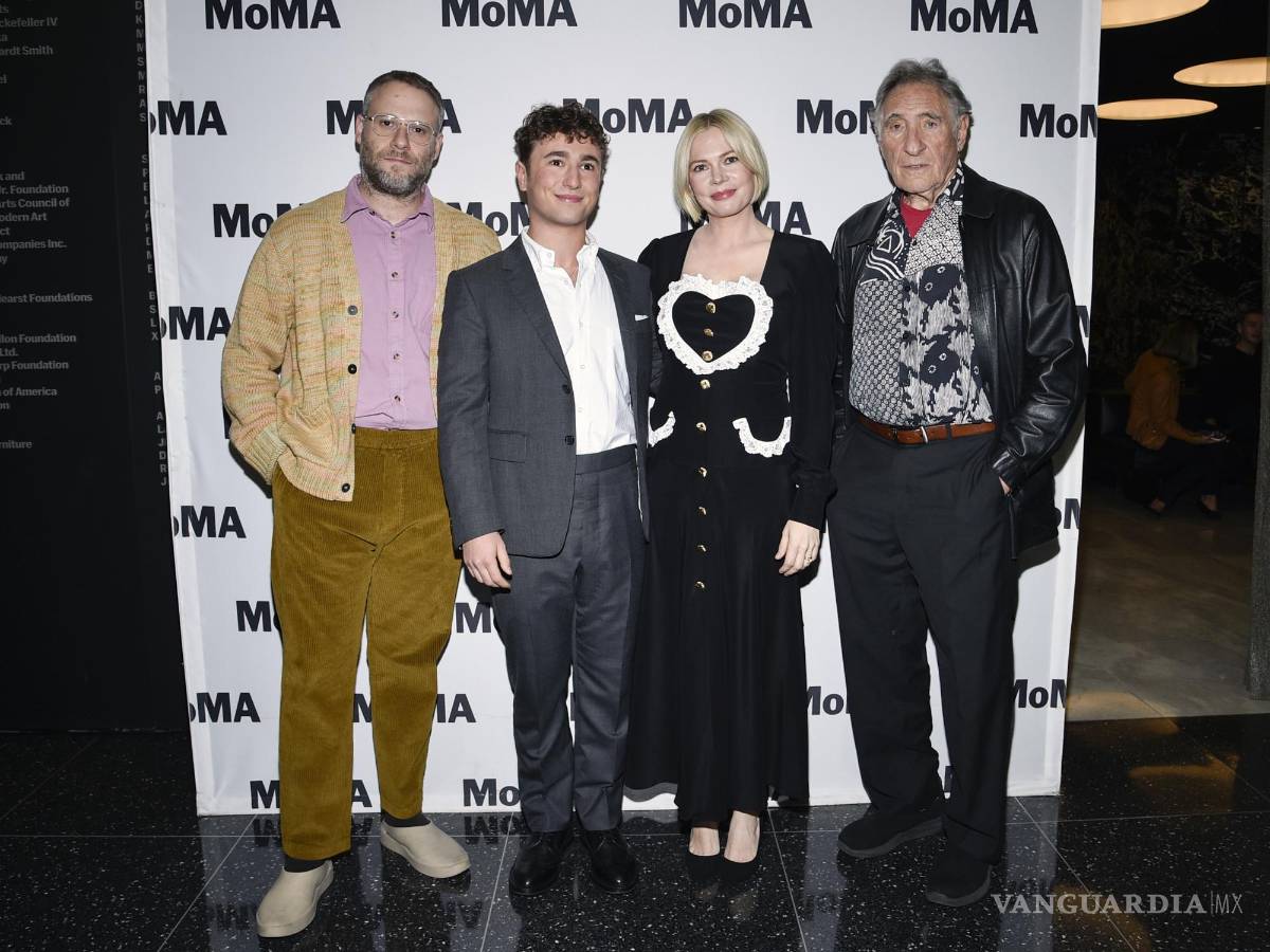 $!Seth Rogen, izquierda, Gabriel LaBelle, Michelle Williams y Judd Hirsch asisten a una proyección de “The Fabelmans” en el Museo de Arte Moderno en Nueva York.